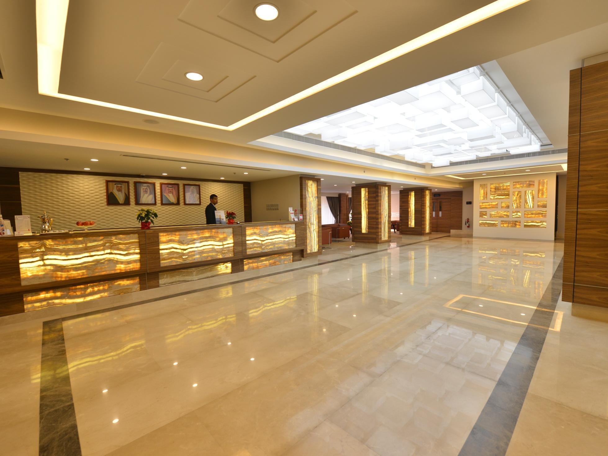 Hotel Ramada By Wyndham Bahrain Manama Zewnętrze zdjęcie