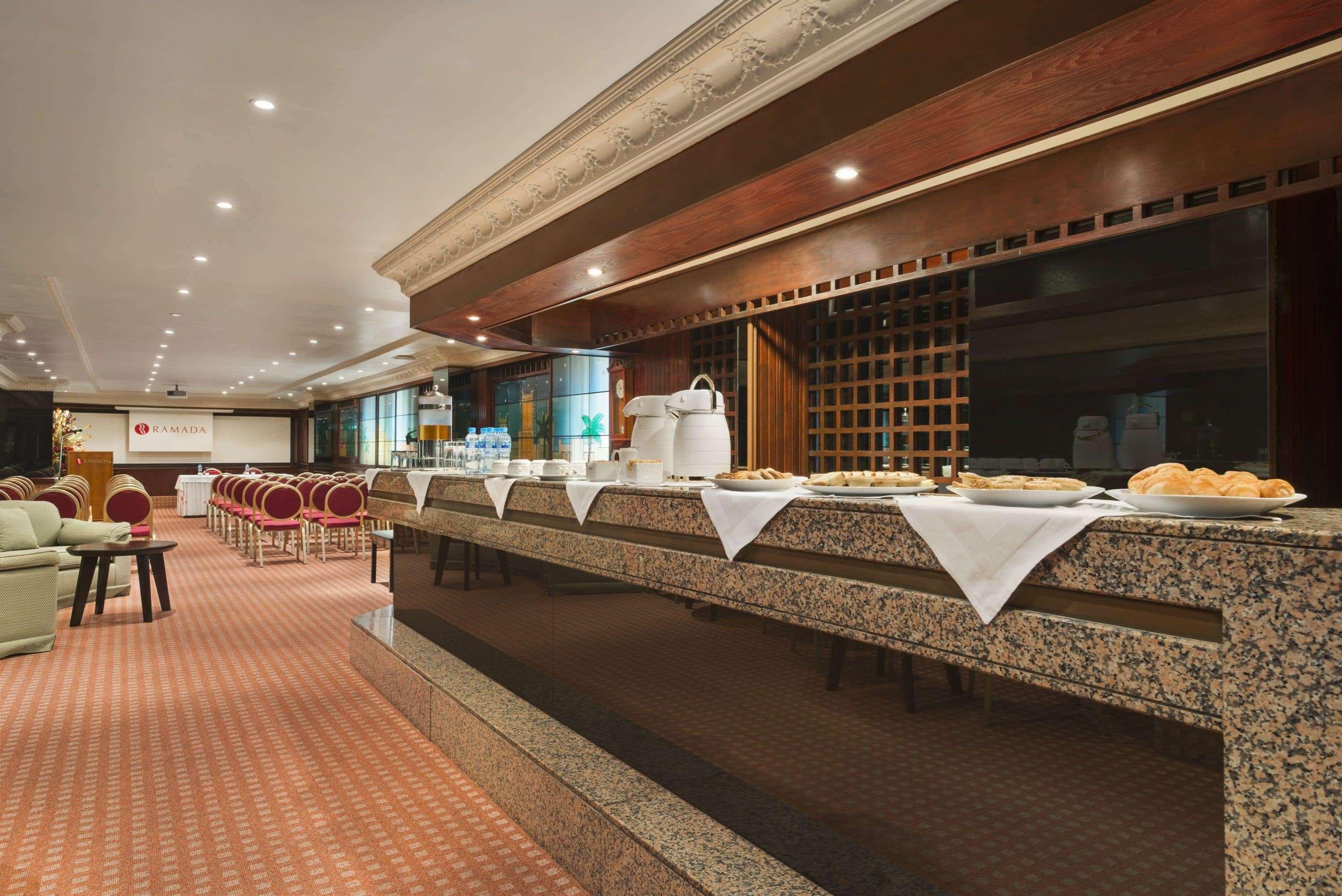 Hotel Ramada By Wyndham Bahrain Manama Zewnętrze zdjęcie