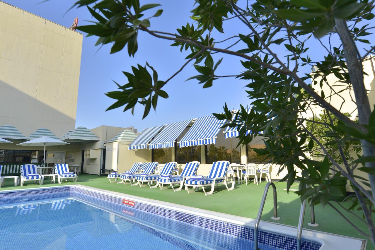 Hotel Ramada By Wyndham Bahrain Manama Zewnętrze zdjęcie