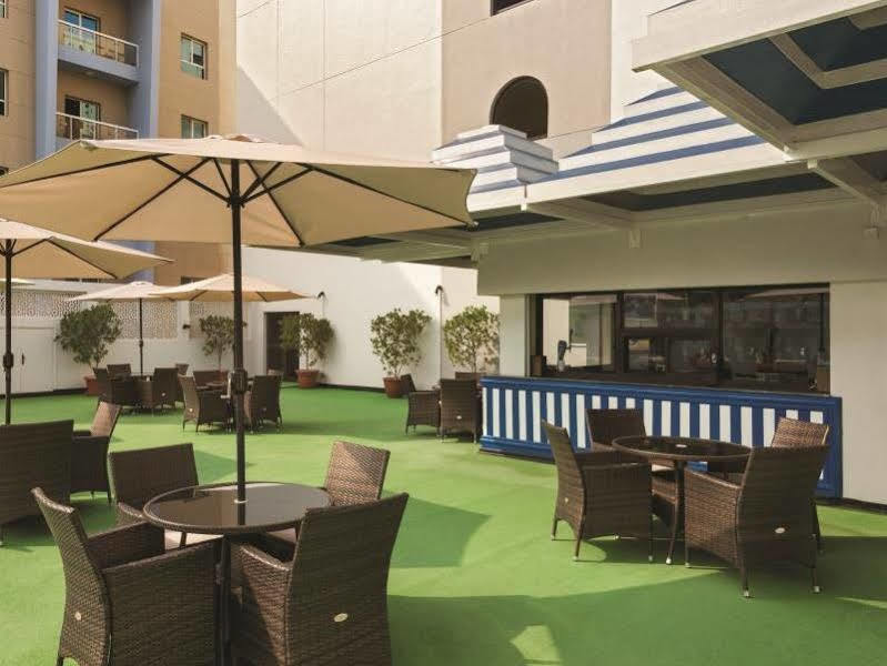 Hotel Ramada By Wyndham Bahrain Manama Zewnętrze zdjęcie
