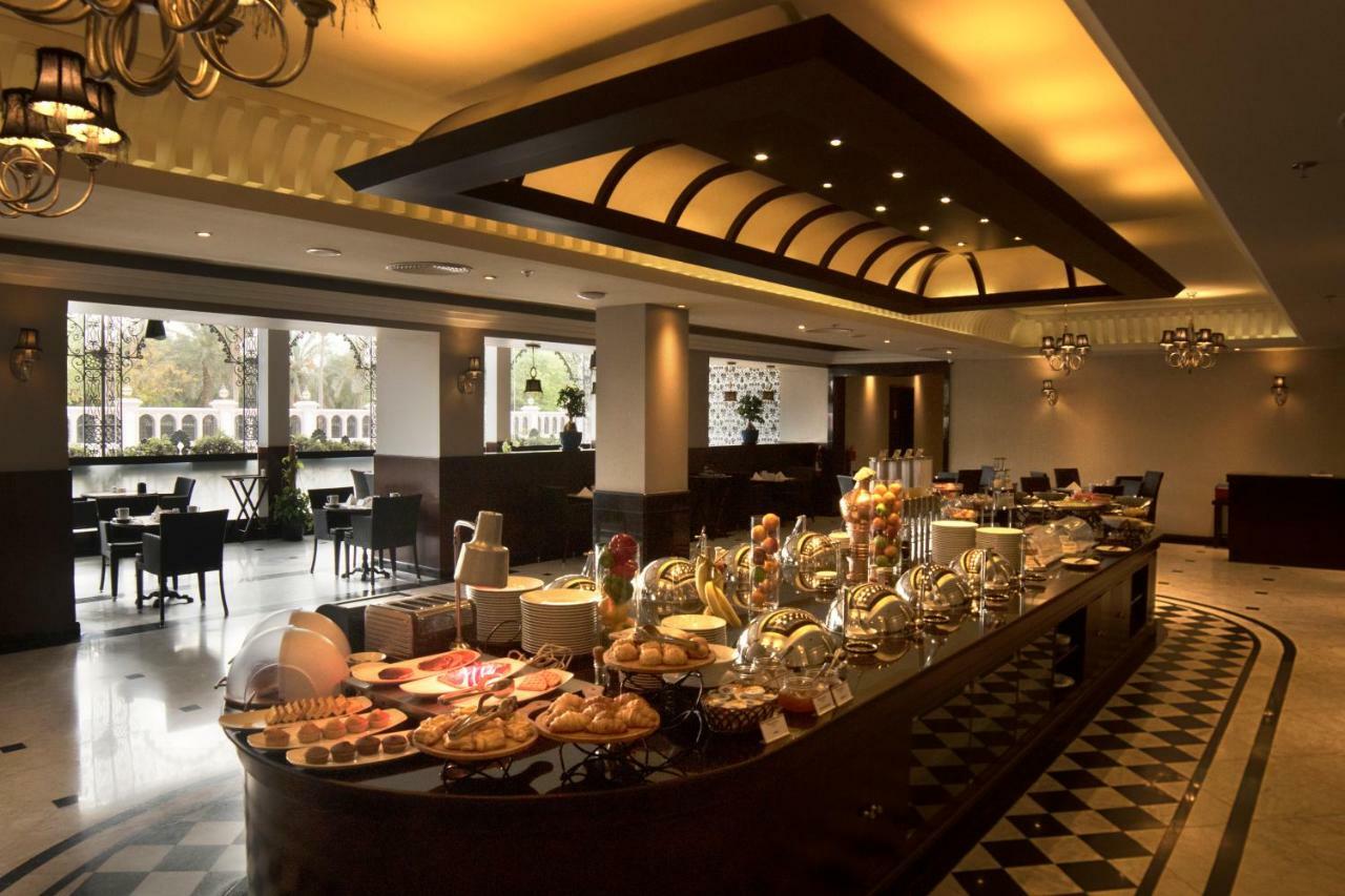 Hotel Ramada By Wyndham Bahrain Manama Zewnętrze zdjęcie