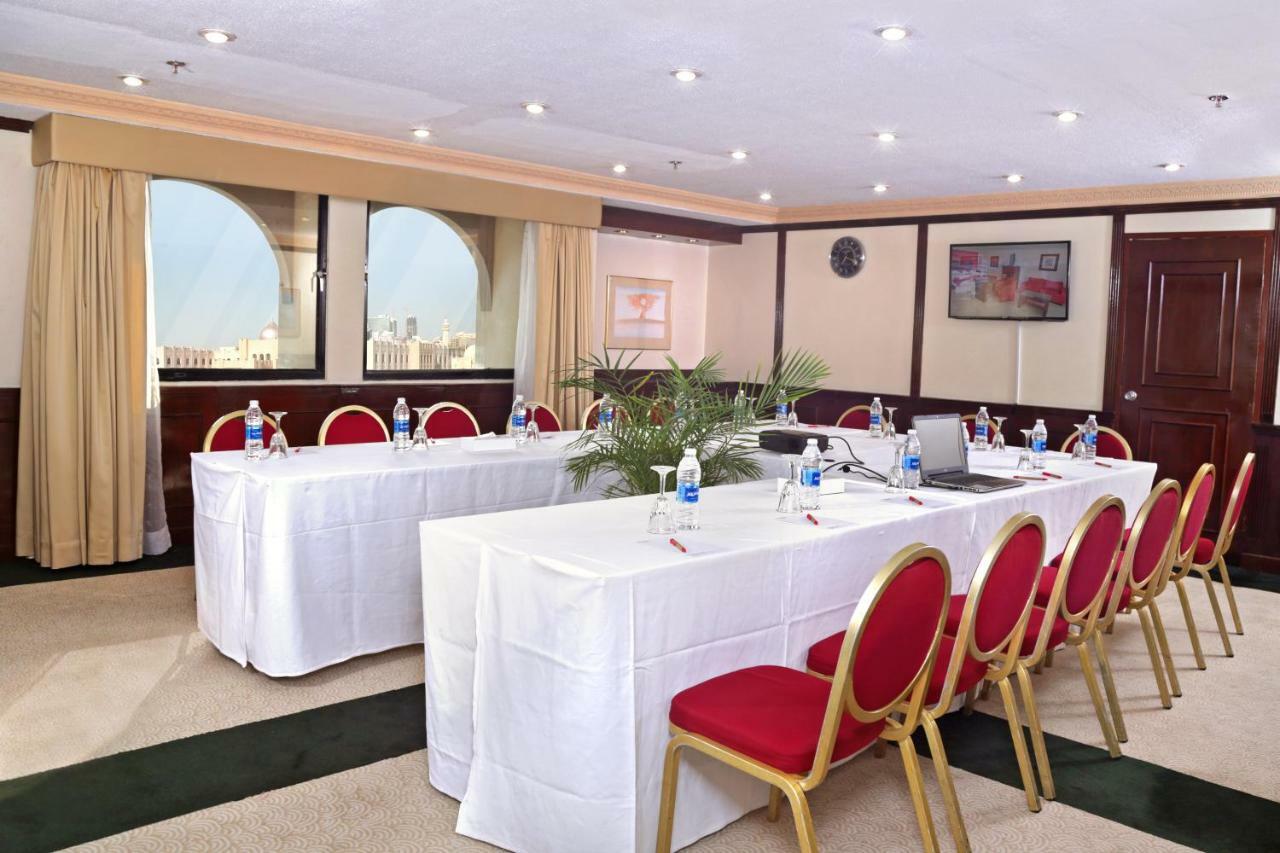 Hotel Ramada By Wyndham Bahrain Manama Zewnętrze zdjęcie