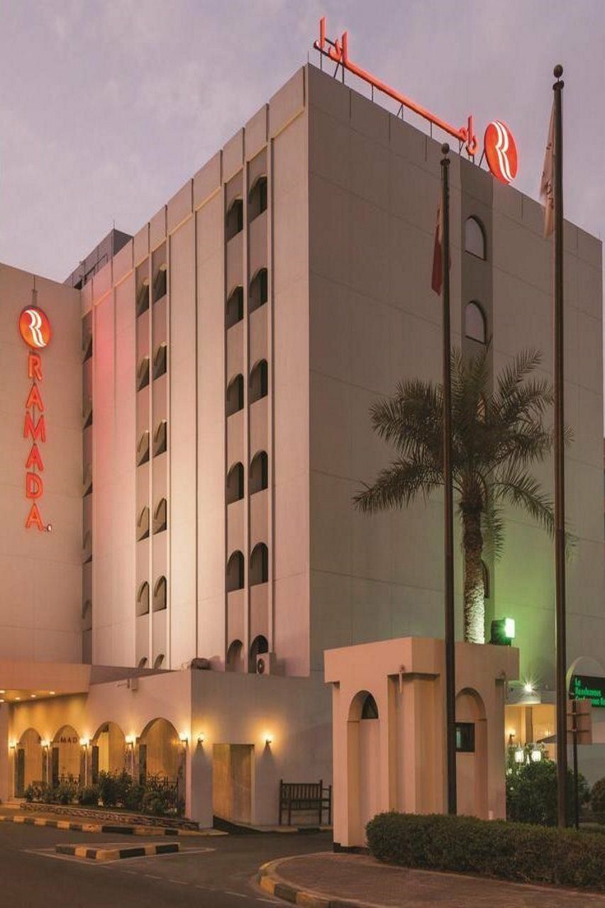Hotel Ramada By Wyndham Bahrain Manama Zewnętrze zdjęcie